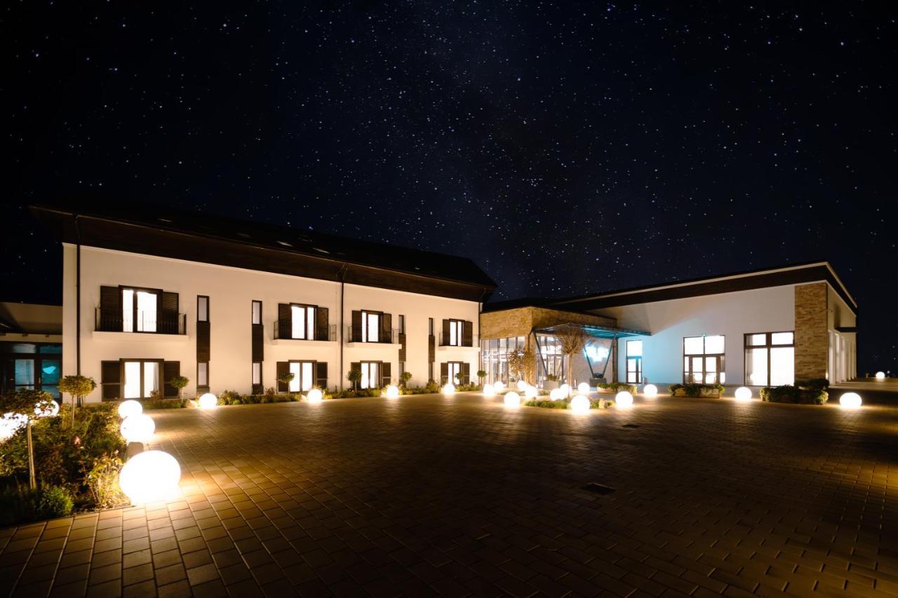 Crama Jelna Resort & Spa Orheiu Bistriţei Exterior foto